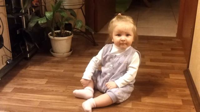 Оля путешествует по квартире. смотреть онлайн