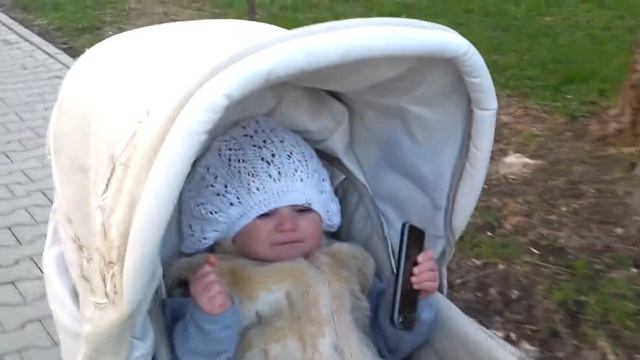 Прогулка с музыкой смотреть онлайн