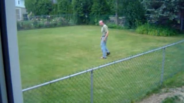Crazy neighbour Charlie смотреть онлайн