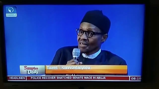 President Muhammad Buhari Calls Nigerian Youth Lazy смотреть онлайн