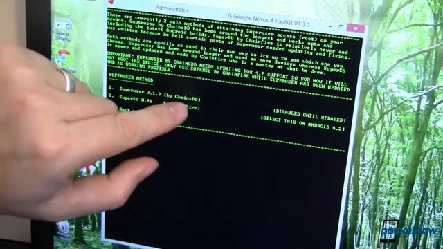 Unlocking, Rooting, and More with Nexus 4 Toolkit смотреть онлайн