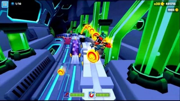 Subway Surfers: Space Station Крутой Бегун Andy Gamer мчится на крутом Коптере
