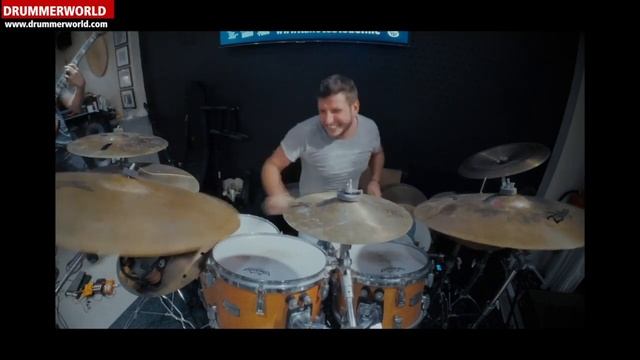 Nicolas Viccaro (Drums) - Mike Stern Band - #nicolasviccaro #Nicolas_Viccaro #drumsolo #drummerworl смотреть онлайн