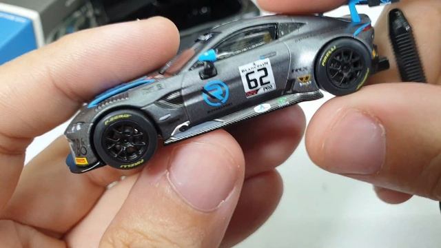 Aston Martin Vantage GT3 by Pop Race | UNBOXING and REVIEW смотреть онлайн