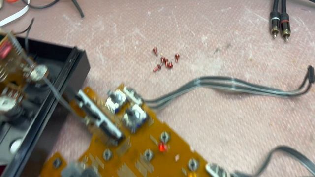 Repair Guide: Replacing Faulty IR Sensor on Sony TC-K222ESL смотреть онлайн
