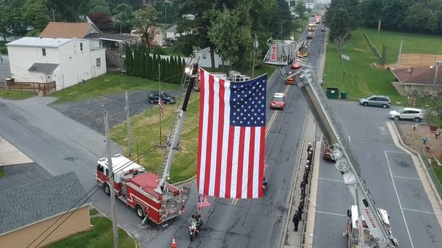 Firefighter Erik Hirner (1802) Processional Tribute Video - 5.31.18 смотреть онлайн