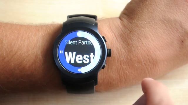 Music Center for Wear demonstration смотреть онлайн