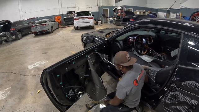 Dodge Challenger 2013 how to remove door trim panel mirror handle & glass смотреть онлайн