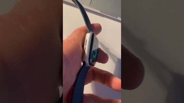 Apple Watch SE 40mm Silver смотреть онлайн