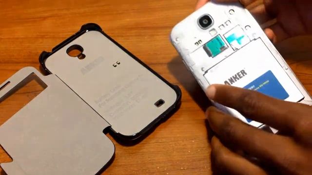 How-To: Properly Install Anker S-View Flip-Cover 5600mAh Case for Galaxy S4 | GeekHelpingHand смотреть онлайн
