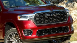 2025 Ram 1500 Tungsten Running Footage