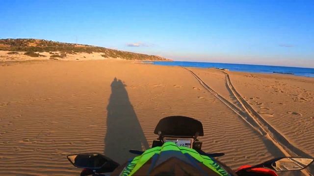 Honda Africa Twin CRF1100 Desert Adventure POV смотреть онлайн