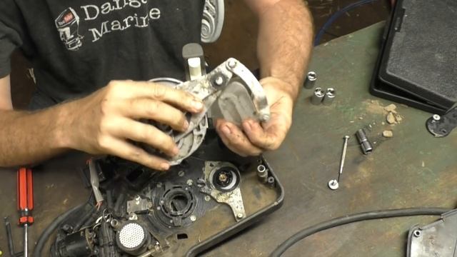 Outboard Forward Controls смотреть онлайн