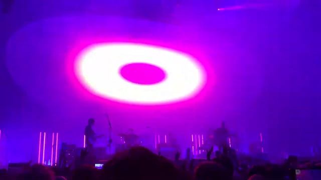 Radiohead Paranoid Android Live at 3 Arena Dublin 20/06/17 HD Quality смотреть онлайн