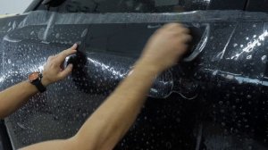 Урок №3: Оклейка передней двери бронеплёнкой