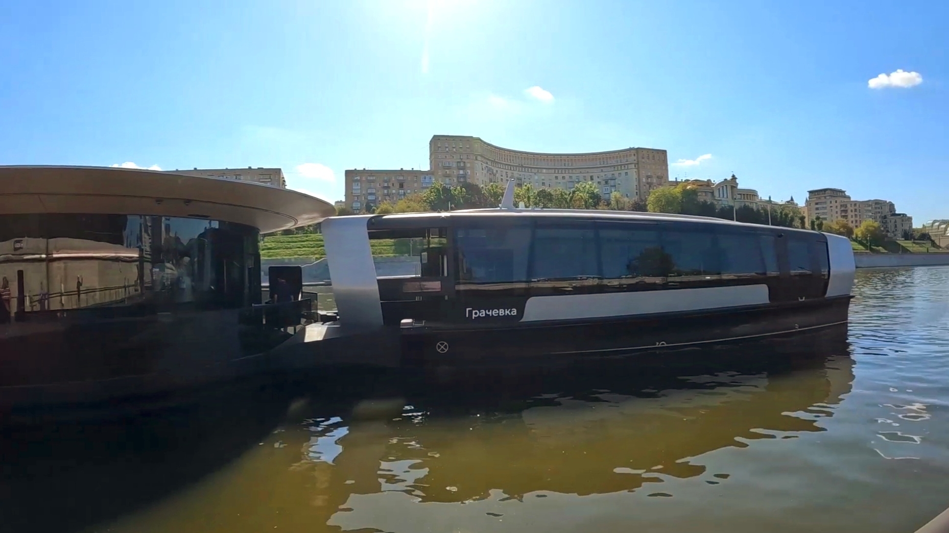 Электроводный трамвай смотреть онлайн