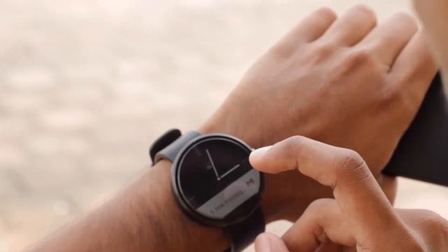 Android Wear Games - Flappy Bird on Motorola Moto 360 - смотреть онлайн