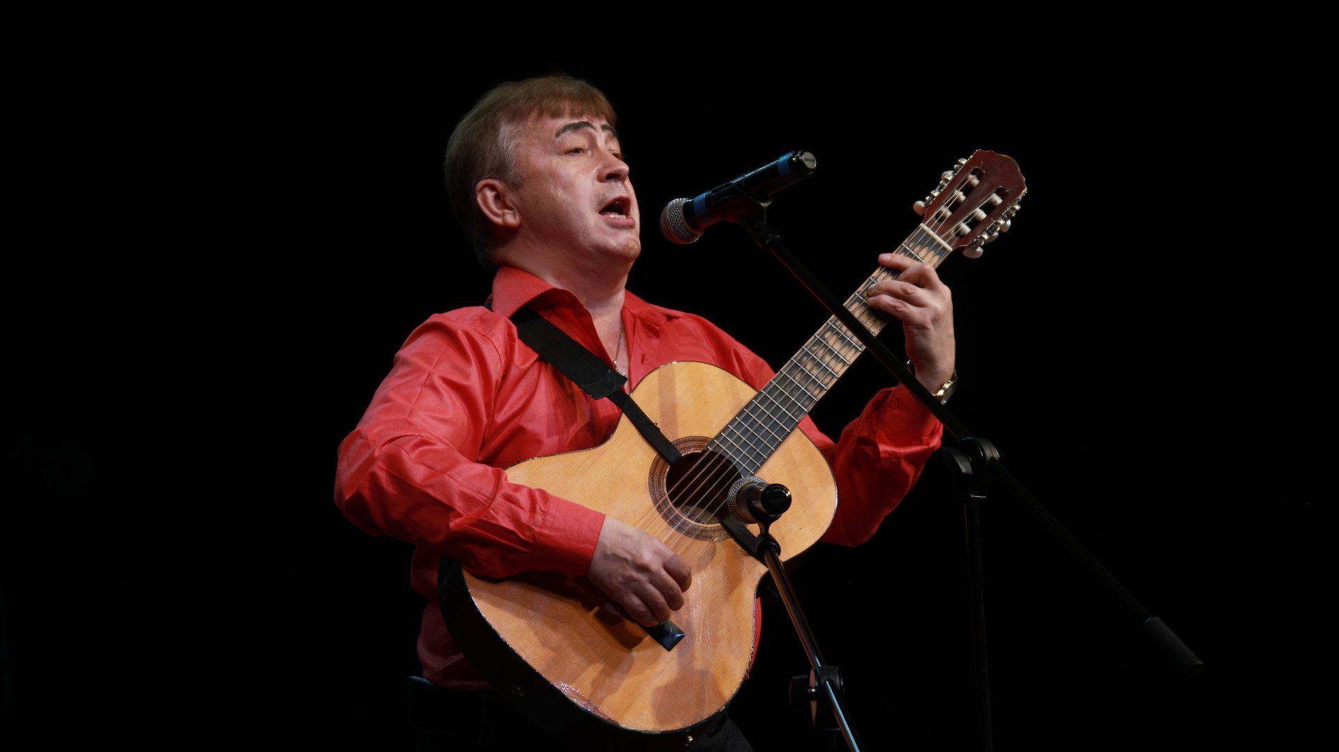 Наполняя мечтой города - Владимир Kazak