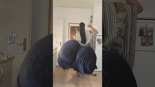 Клип большая жопа смотреть онлайн