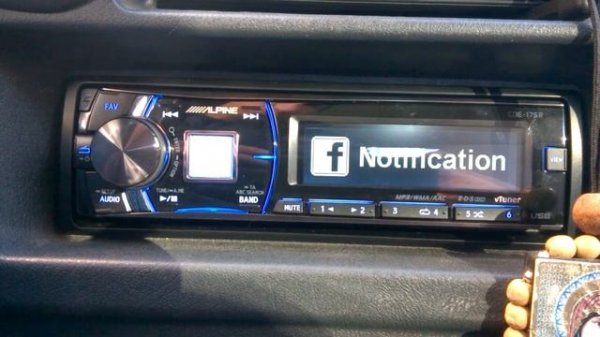 Alpine CDE-175R Demo