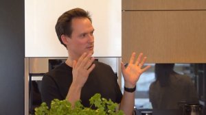 Кухни Мария, румтур: стильная кухня в нестандартном помещении