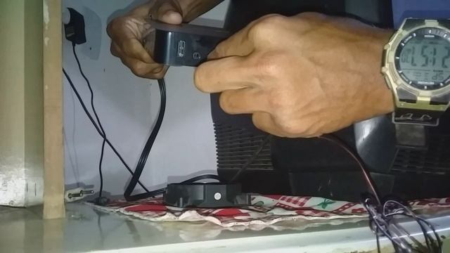 Tv box acende o led azul mais não liga" reiniciando a tv box (Tutoriais Box) смотреть онлайн