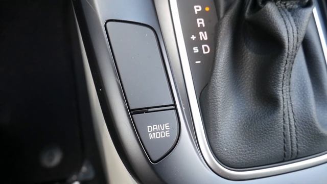 2020 Kia Soul LX Detailed Walkaround смотреть онлайн