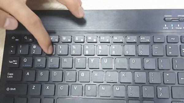 Wireless Bluetooth Keyboard Connection Guide for Anriod/Windows/IOS Tablet: How to connect keyboard