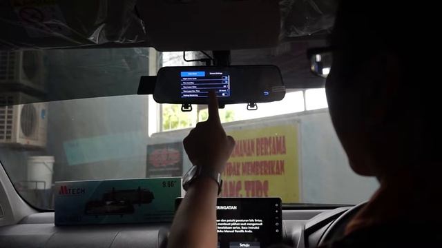 DASH CAM DI NEW AVANZA, CAMERA BISA REKAM DEPAN BELAKANG смотреть онлайн