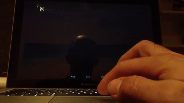 Android 4.3 su MacBook Pro смотреть онлайн