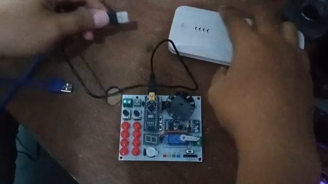Control and Monitoring Outseal V5 Using Virtuino MQTT смотреть онлайн