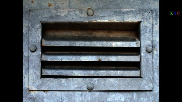 MAN DISCOVERS HALF A CENTURY OLD STOLEN TREASURE IN AN ABANDONED HIGH SCHOOL RESTROOM смотреть онлайн