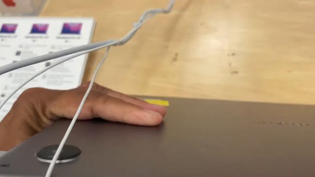 First Look at the Apple MacBook Pro 16” with m1 pro chip смотреть онлайн