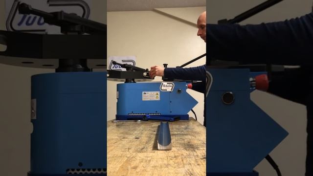 Tubela to KMG Systems UNI60 Intro смотреть онлайн