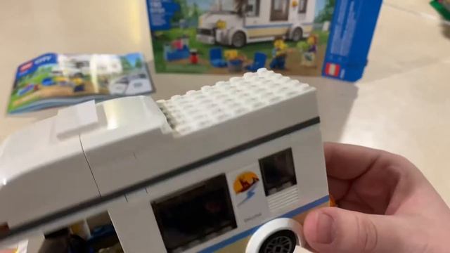 Review and Comparison: 2021 Set #60283 Holiday Camper Van смотреть онлайн