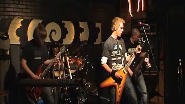The Betterfly - Dodge The Bullet (live) смотреть онлайн