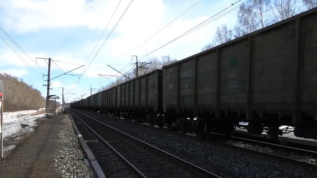 2ЭС6-1018 "Синара" с грузовым поездом следует через о.п. 61 км смотреть онлайн