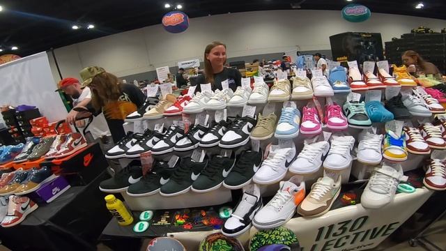 SNEAKERCON CHICAGO $20K CASHOUT. TRIED TO FINESSE ME ON THE COIN FLIP. DEALS & DB VOMEROS IN BULK P смотреть онлайн
