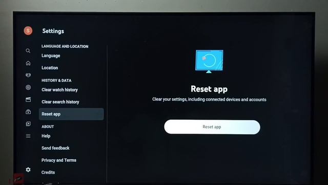 PHILIPS Smart Google TV : How to RESET YouTube App смотреть онлайн