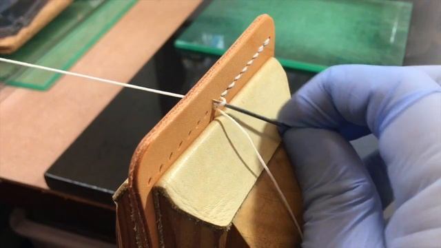 Hand Stitching Leather / Part 2 / Leather Craft / Saddle Stitch смотреть онлайн