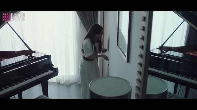 Mistress crawled in the couple's bed and hooked up with the cheater, but the next the door's open! смотреть онлайн