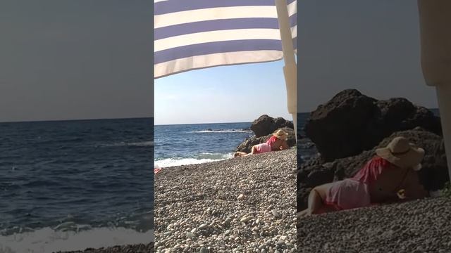 На пляже 25 августа 2015 г. смотреть онлайн