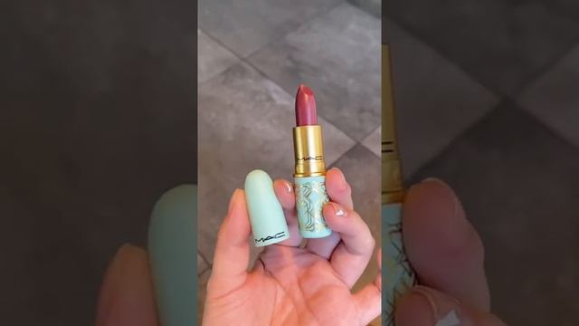 #MAC #lipstick 💄 #makeup😍 смотреть онлайн