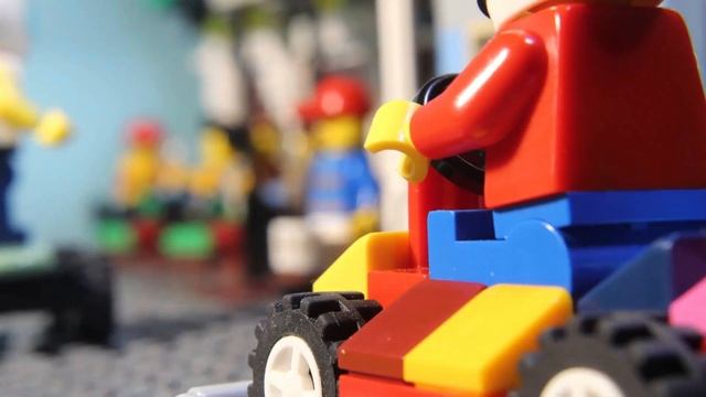 Lego Go Kart Race; Stop Motion смотреть онлайн
