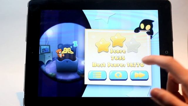 Luna Bears - звездочка в разноцветно-подушечном мире для IPad смотреть онлайн