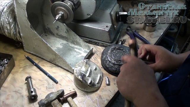 Изготовление зубных штампованных коронок. Отстукивание и подрезка. смотреть онлайн