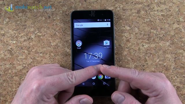 Gigaset GS160: Android Phone With Fingerprint Sensor for 149 € | Hands-on Video смотреть онлайн