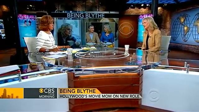 Blythe Danner Talking Gwyneth and Coldplay On CBS This Morning with Gayle King 9/2/2012 смотреть онлайн