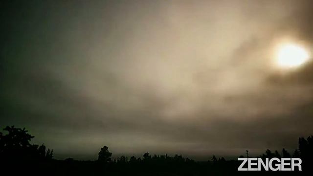 Stunning Time Lapse Footage Of Fall's First Northern Lights Show смотреть онлайн