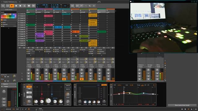 Dj test with Bitwig on Linux and looping смотреть онлайн